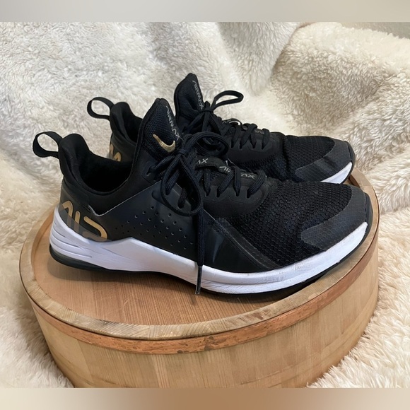 Nike Shoes - Nike Air Max Bella TR 3 Cross Training Shoes Black Gold Womens Size 8